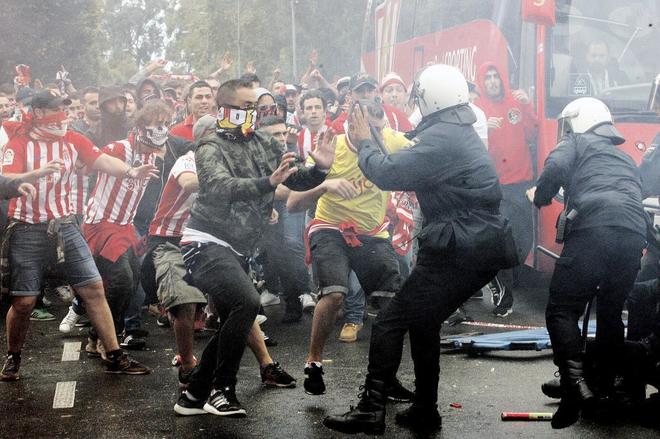 Que no se manche el fútbol por culpa de esta gentuza